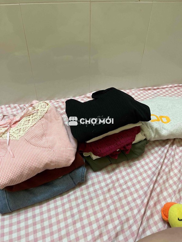 Mình có 1 số đồ ko dùng nữa ai cần nhắn mình tặng