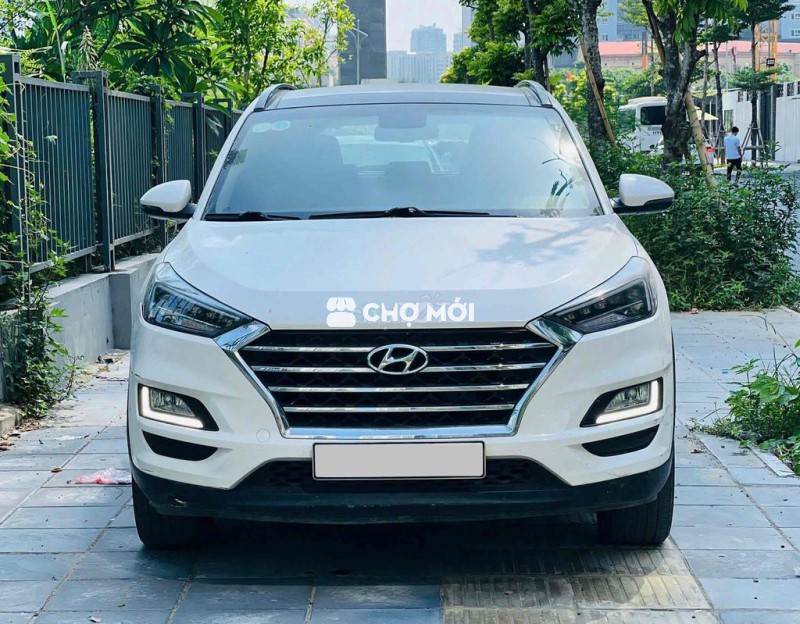 Hyundai Tucson 2.0ATH sx 2021 màu trắng siêu đẹp