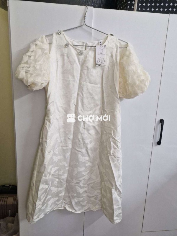 Váy bầu họa tiết