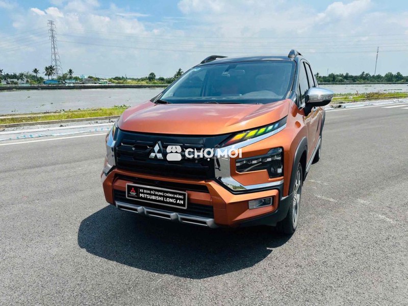 Mitsubishi Xpander Cross 2023 Cam/đen - 23000 km