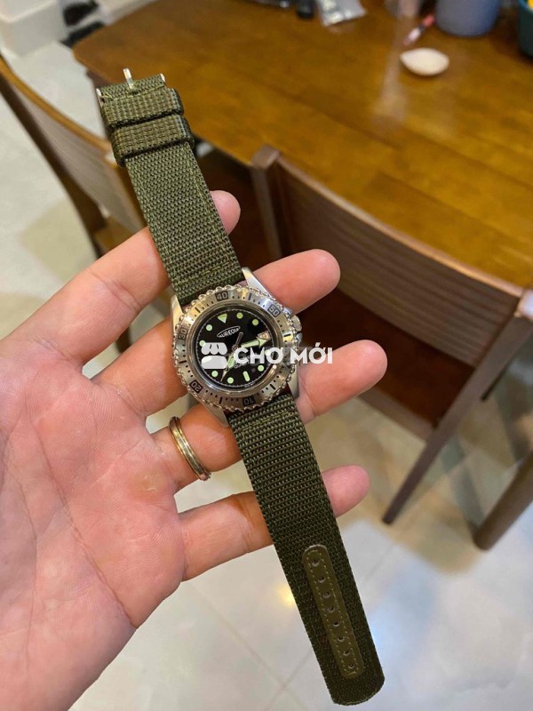 Đồng hồ Aureole