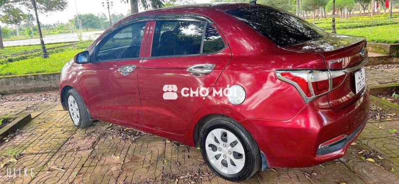 Hyundai Grand i10 2019 1.2 BASE - 930000 km