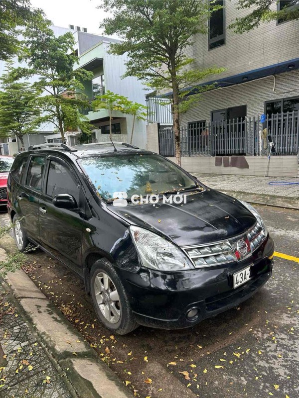 Nissan Grand livina 2010 1.8 AT - 100000 km