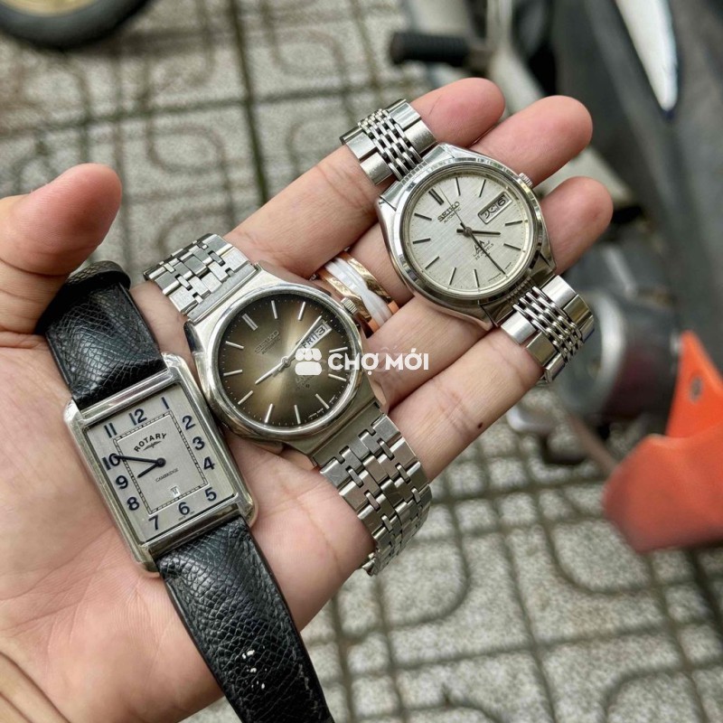 cần thanh lý cả 3 chiếc đồng hồ