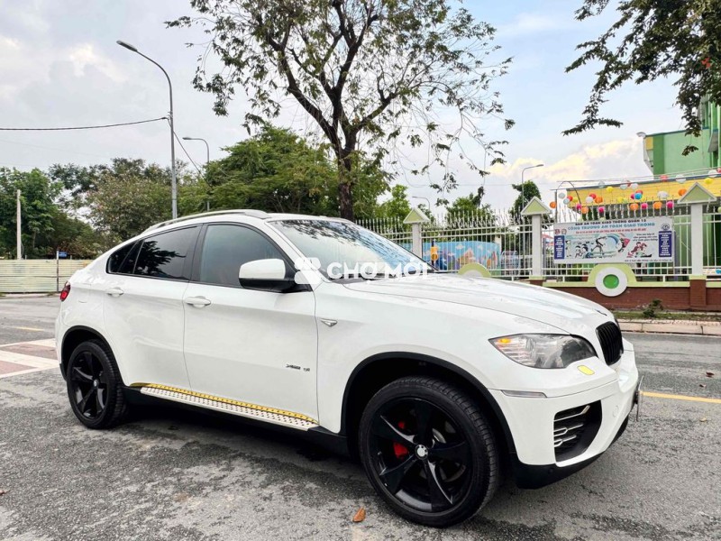 BMW X6 2008 xDrive35i - 79000 km Xe nhà ít đi