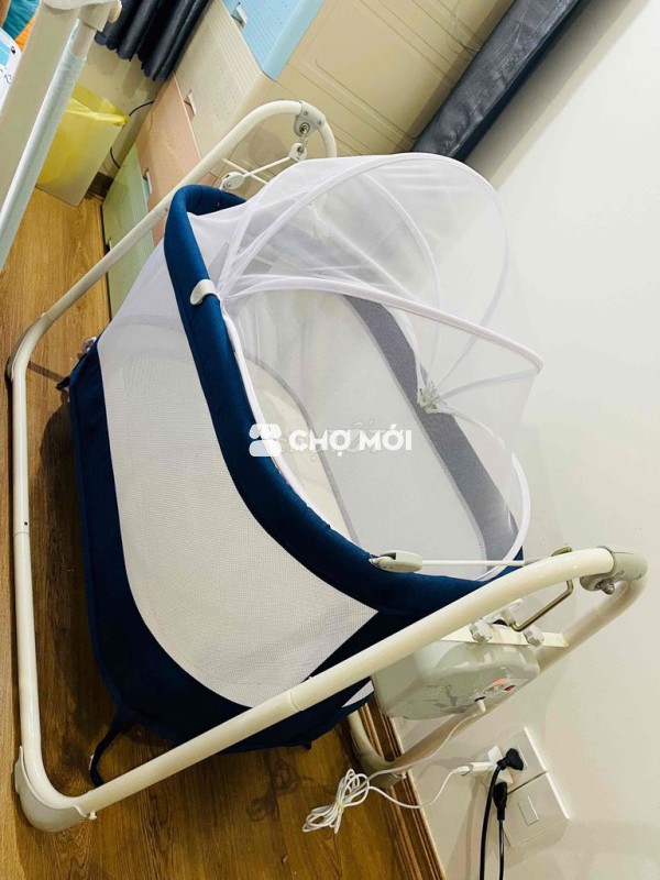 Em thanh lý nôi điện tự động Z2 Autoru xanh dương