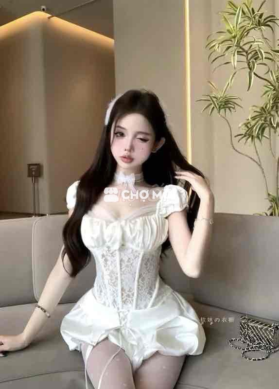 Đầm Corset Eo Phối Ren Đính Hoa Trà Hàng Trong Sho