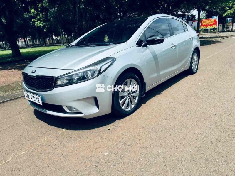 Kia Cerato 2017 1.6 MT - 50 km