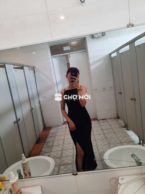 Đầm dự tiệc nữ màu đen vải mềm mại