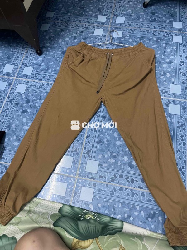 quần nâu ôm ống nam 75k