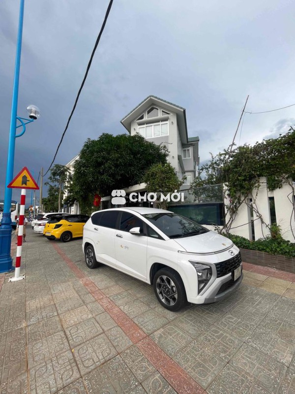 Hyundai Stargazer 2024 Tiêu chuẩn 1.5 AT - 20000 k