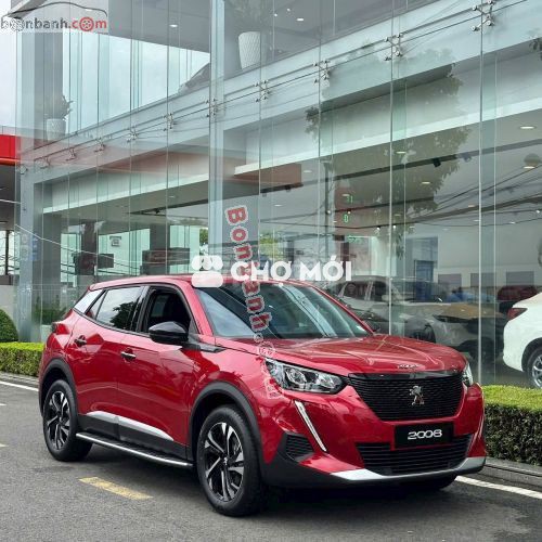 Peugeot 2008 Allure 1.2 AT 2025