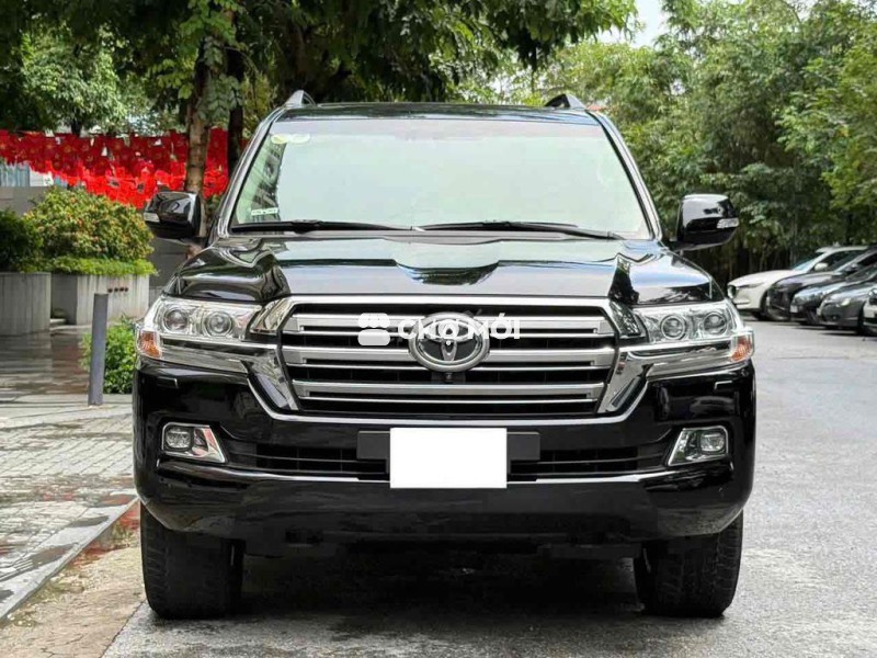 Toyota LandCruiser VX 4.6 V8 sx 2020 màu đen