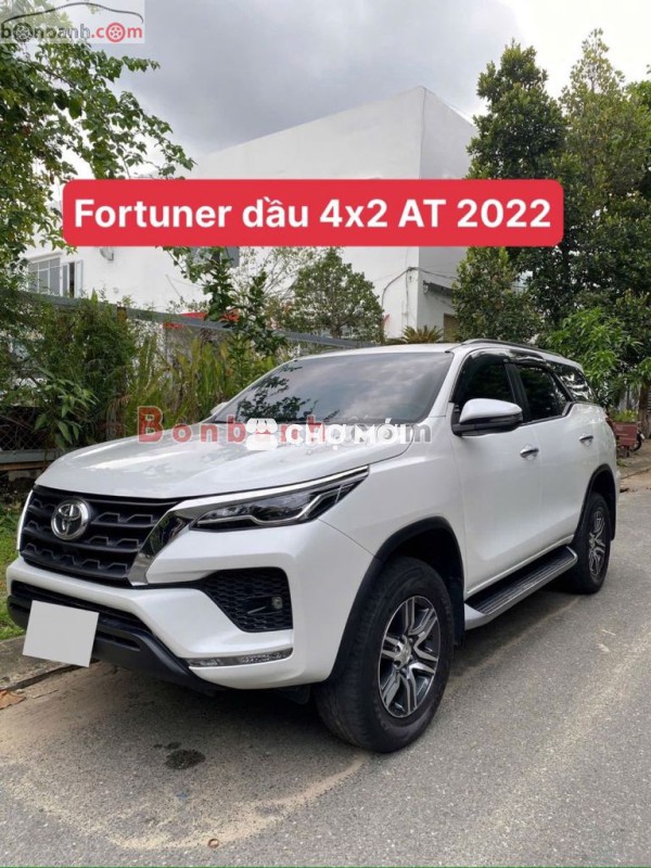 Toyota Fortuner 2.4L 4x2 AT 2022 Trắng