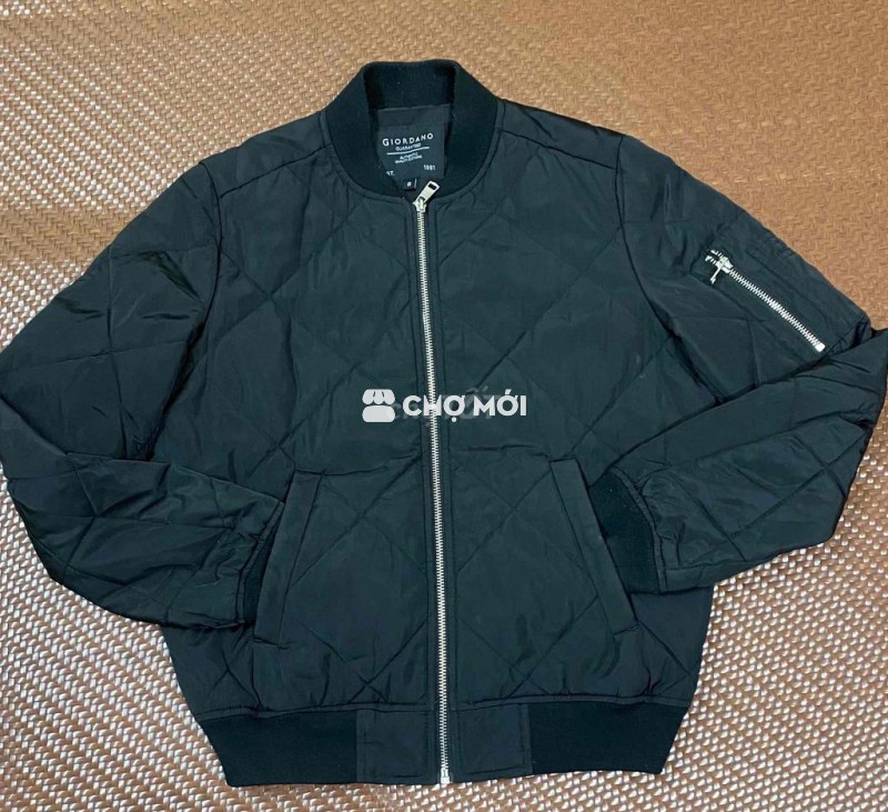 Áo khoác Nhật , hiệu GIODANO, size S