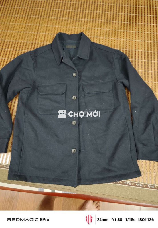 Áo khoác dạ dày uniqlo xanh đen