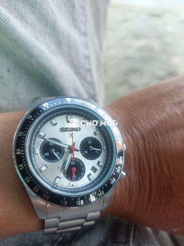SEIKO V192.