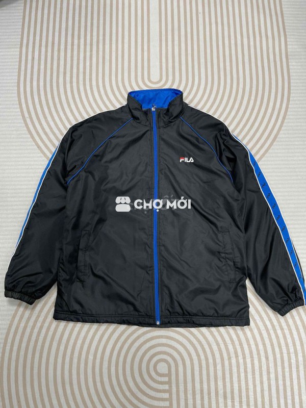 Khoác Fi..la size M Số đo: ngực 57, dài 68 Giá: 32
