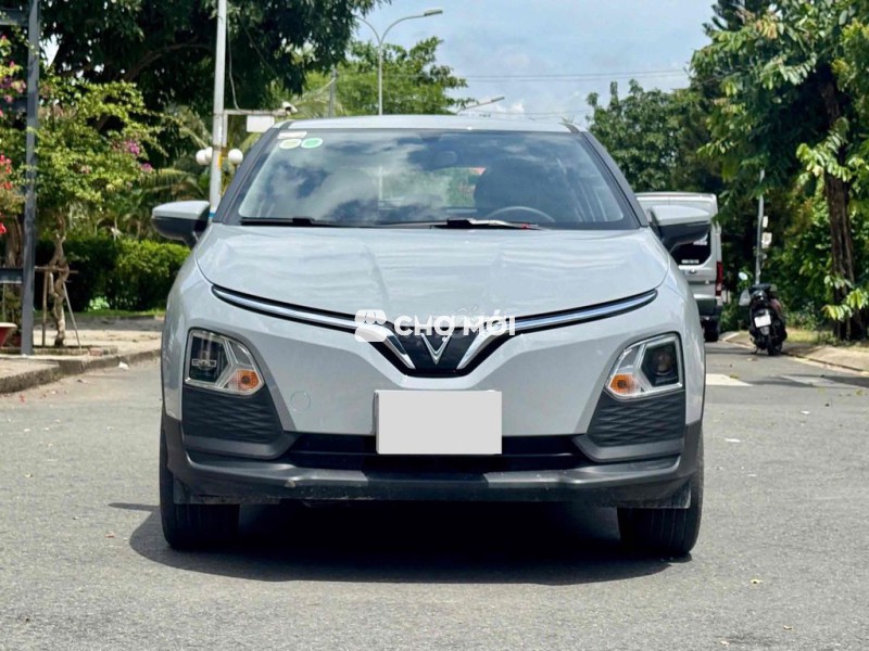 VF5 Plus 25 - Mua Pin - 10.000km