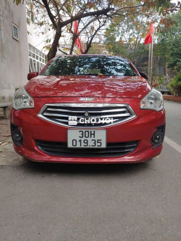 Mitsubishi Attrage 2018  - 123456 km