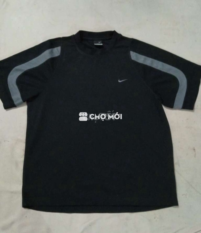 Áo thun thể thao NIKE size L