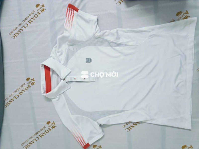3 áo thể thao(mua 1 tặng 2) mới size M.3 cái 100k.