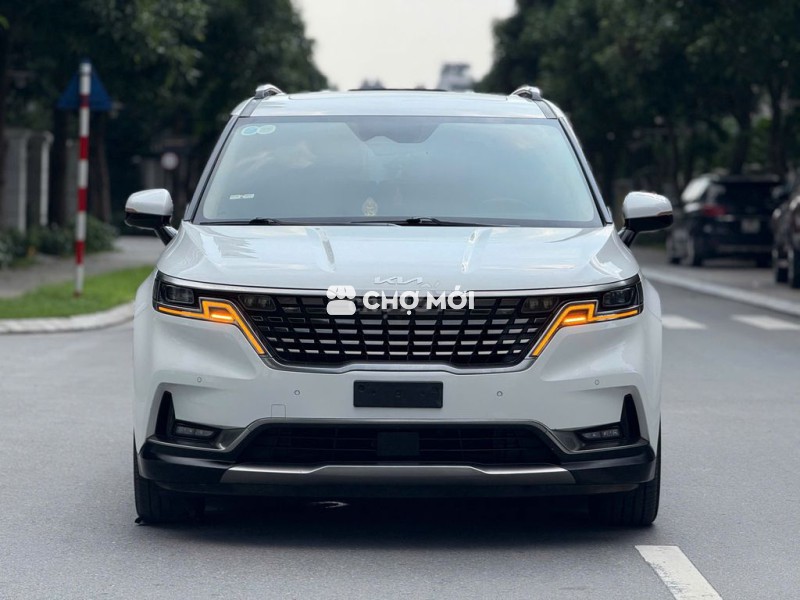 Kia Carnival 3.5 Signature 2022 Trắng