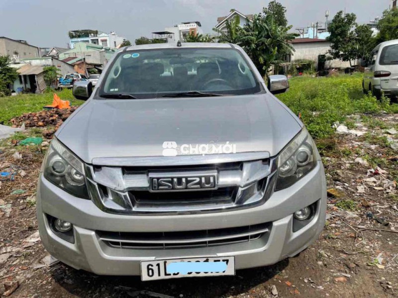 Isuzu Dmax 2013 -  so san 1 cầu 3.0 AT