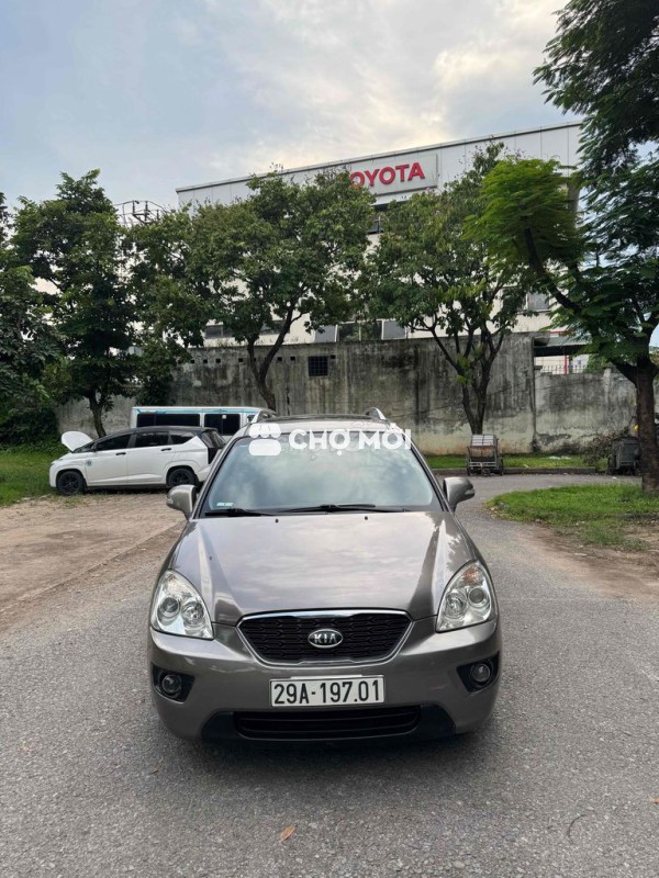 Kia Carens 2011 SX 2.0 AT - 160000 km