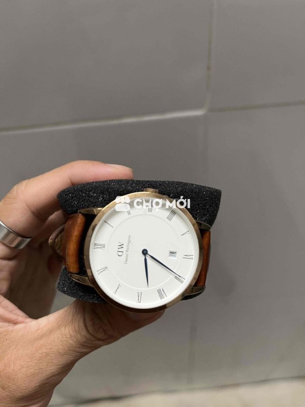 Đồng hồ DW chính hãng