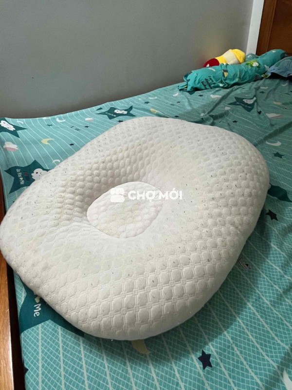 Gối chống trào cho bé Animo