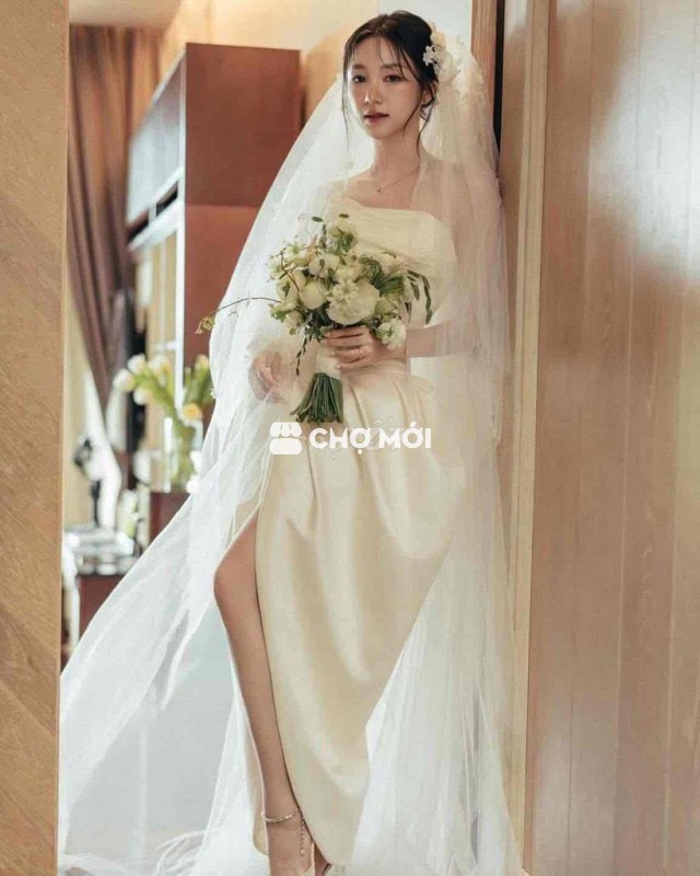 Váy đi bàn cúp ngực Lecia Brand
