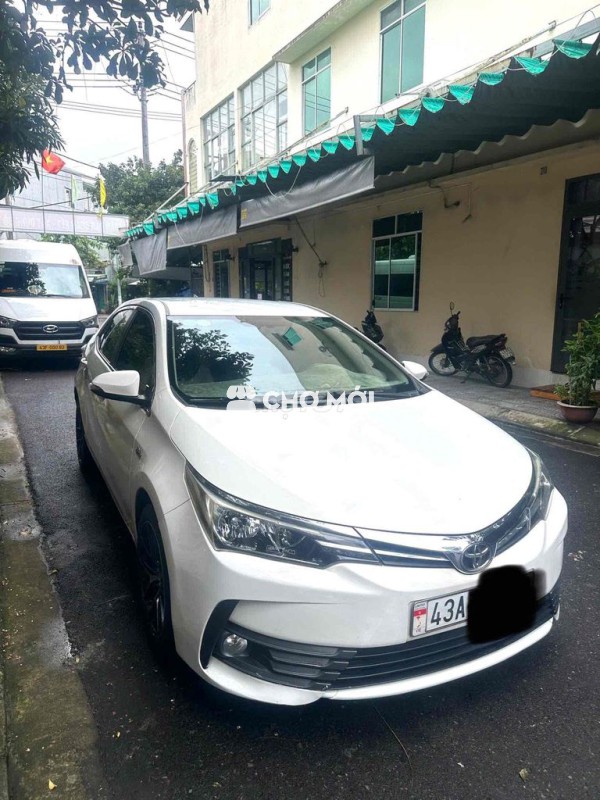 Toyota Corolla Altis 2017 1.8E MT - 80000 km