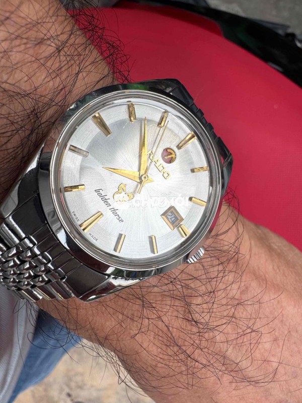 đh Rado golden horse