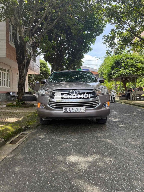 Toyota Innova 2018 2.0E - 165000 km