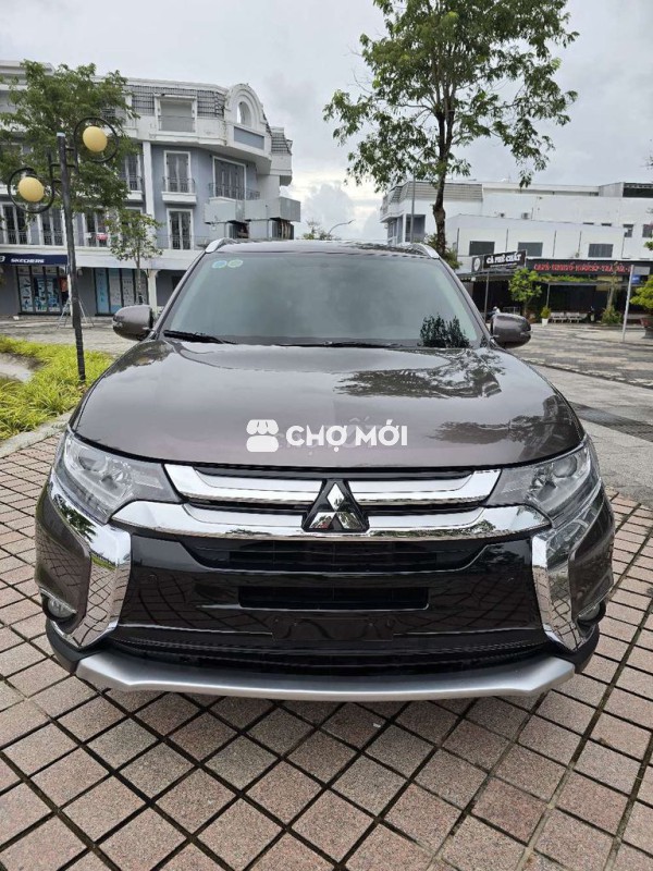 Outlander 2019 2.0 CVT - cực đẹp