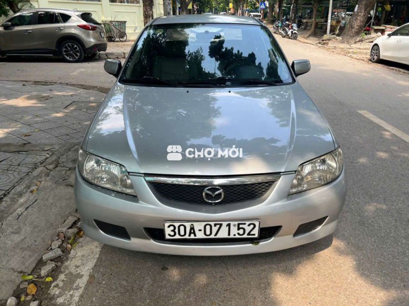 Xe Mazda 323 1 chủ đi cực giữ gìn ạ