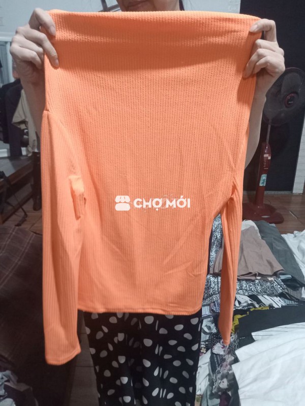em len trễ vai