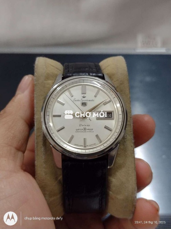 Seiko Sportsmatic Deluxe 23 jewels