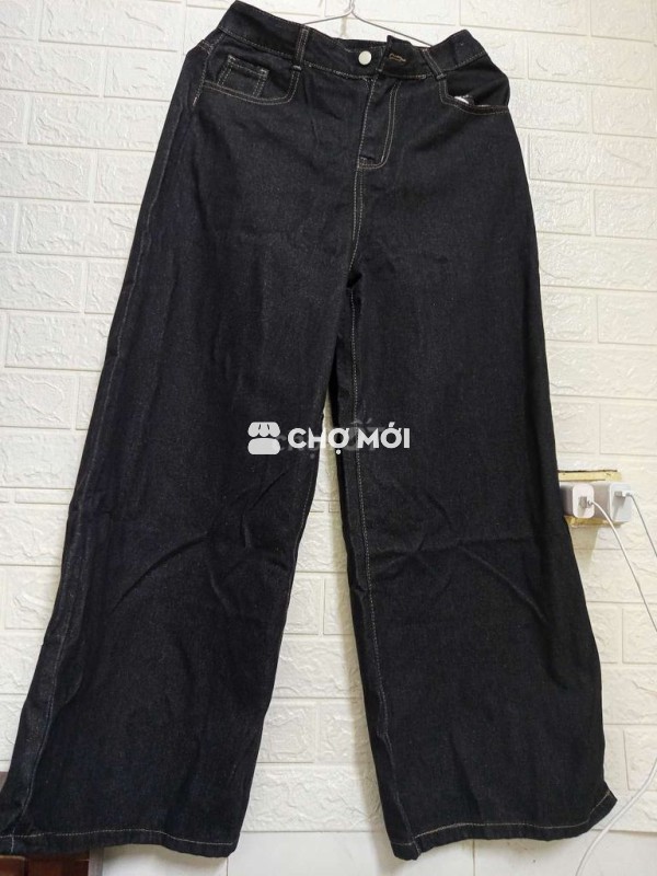 Quần Jeans nữ ống suông rộng còn nguyên tem,mác