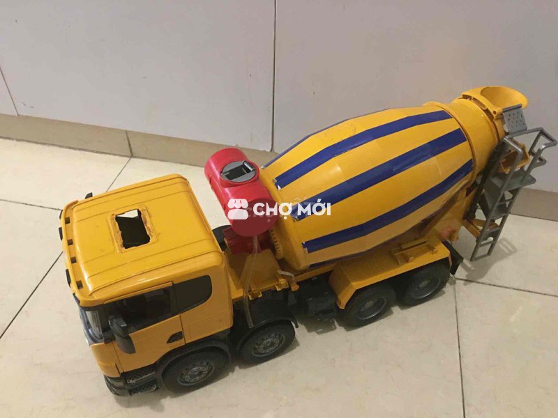 XE ĐỒ CHƠI BRUDER