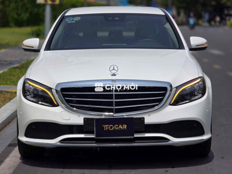 Mercedes Benz C200 Exclusive - 27.000Km