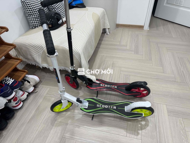 Tặng 2 xe scooter trẻ em