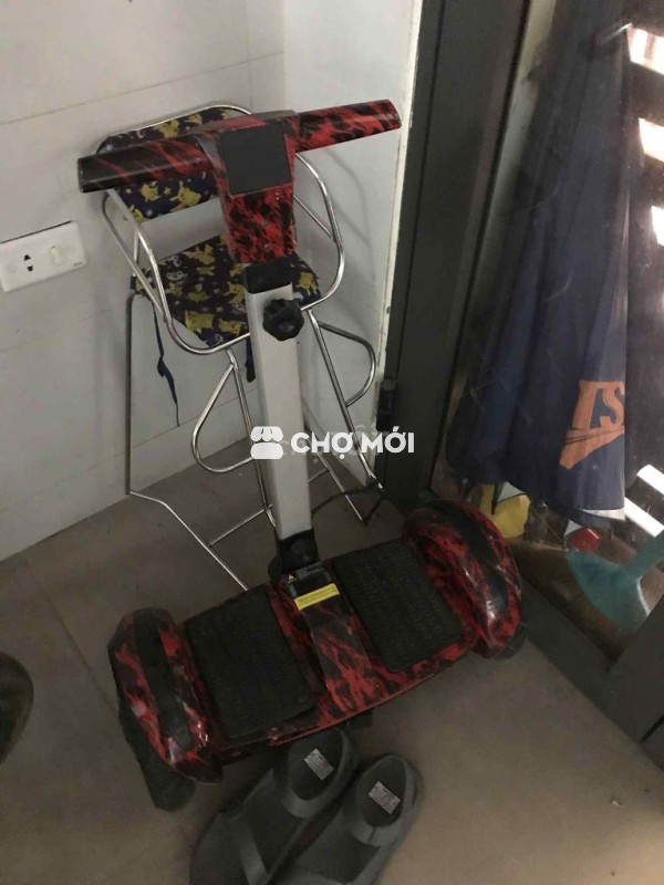 Cần bán xe điện cân bằng màu đỏ, hàng lướt như mới