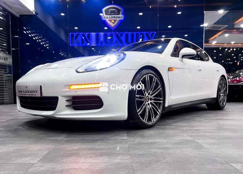 Porsche Panamera Model 2016 3.6 V6 - 48000 km