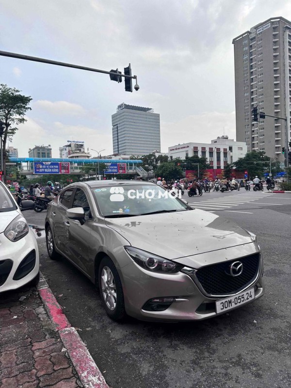 cần bán m3 2018 Facelift 1.5 giá tốt