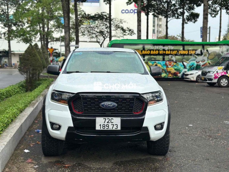 Ford Ranger 2021 XLS Dầu tự động xe gia đình