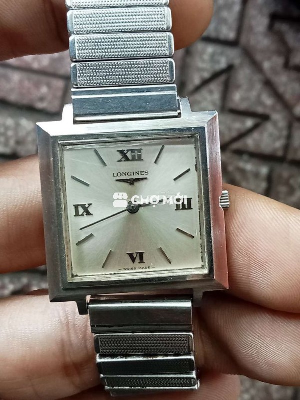 Đồng hồ Tank Longines