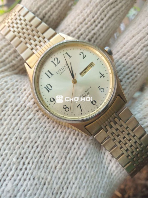Đồng hồ PIN qua sử dụng