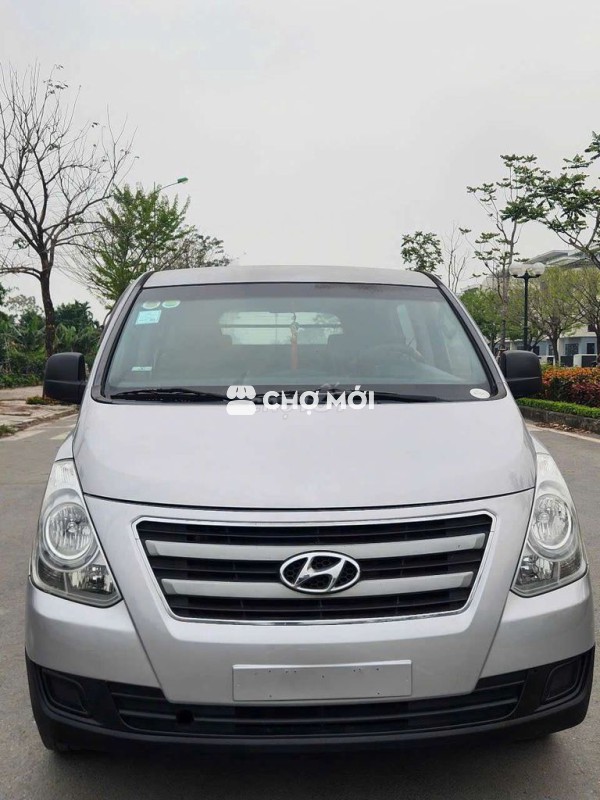Stazex van 6 chỗ máy dầu
